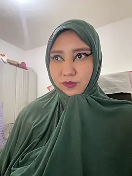 Snapshot of hannahayat chatting on November 2025 03:15:02 PM hannahayat online show from November 2025 03:15:02 PM