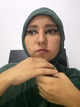 hannahayat online show from January 2026 10:56:02 PM