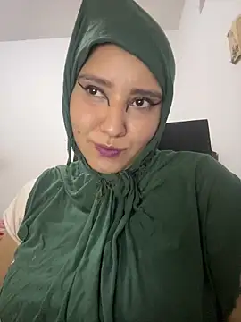 hannahayat online show from April 2026 08:28:02 PM