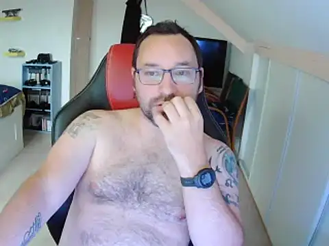 Snapshot of Fantaxx86 chatting on December 2024 01:11:02 PM Fantaxx86 online show from December 2024 01:11:02 PM