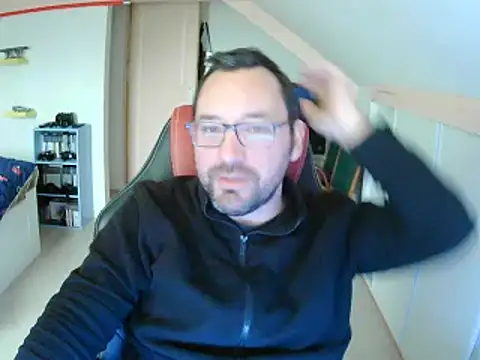 Snapshot of Fantaxx86 chatting on December 2024 12:43:02 PM Fantaxx86 online show from December 2024 12:43:02 PM