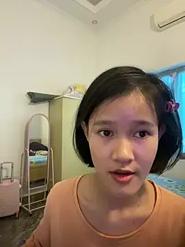 Snapshot of thithi8369 chatting on December 2024 05:40:02 AM thithi8369 online show from December 2024 05:40:02 AM