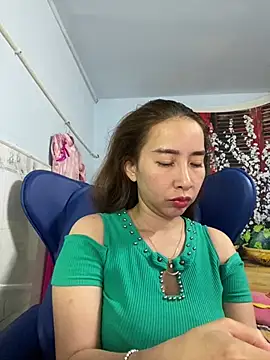 Snapshot of Cherry_6969 chatting on March 2025 04:06:02 PM Cherry 6969 online show from March 2025 04:06:02 PM