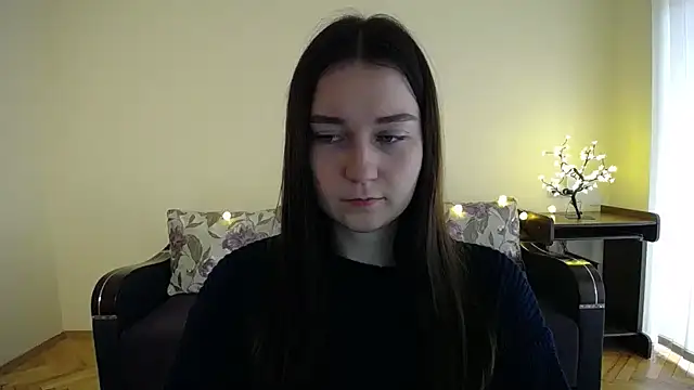 Pretty shy online show from January 2025 09:05:01 AM