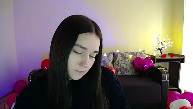 Pretty shy online show from February 2025 09:54:02 AM