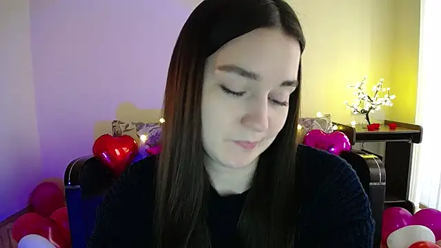 Pretty shy online show from February 2025 01:00:02 PM