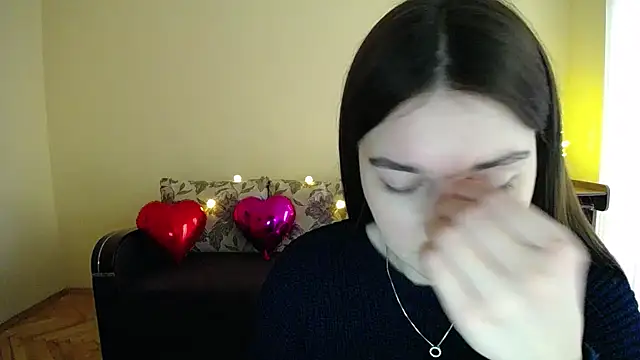 Pretty shy online show from February 2025 12:31:01 PM