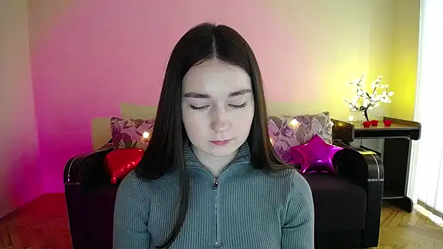 Pretty shy online show from March 2025 08:49:02 AM