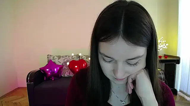 Pretty shy online show from March 2025 12:46:01 PM