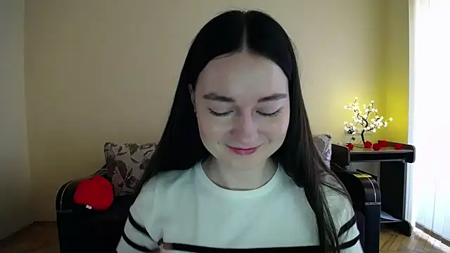 Pretty shy online show from March 2026 09:50:01 AM