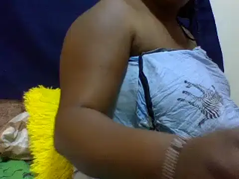 Snapshot of zoey10 chatting on March 2025 06:10:01 AM zoey10 online show from March 2025 06:10:01 AM