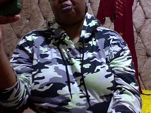 Snapshot of zoey10 chatting on December 2025 07:53:02 PM zoey10 online show from December 2025 07:53:02 PM