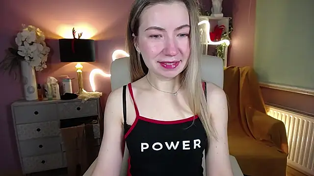 Snapshot of Mia_Tasty chatting on January 2025 07:43:01 AM Mia Tasty online show from January 2025 07:43:01 AM