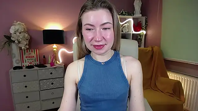 Snapshot of Mia_Tasty chatting on January 2025 07:32:02 AM Mia Tasty online show from January 2025 07:32:02 AM