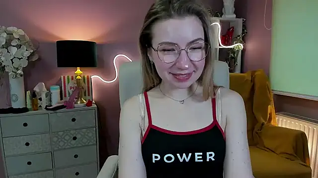 Snapshot of Mia_Tasty chatting on January 2025 11:00:02 AM Mia Tasty online show from January 2025 11:00:02 AM