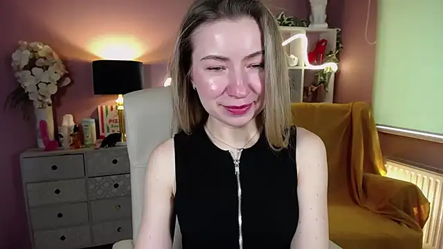 Snapshot of Mia_Tasty chatting on February 2025 11:04:01 AM Mia Tasty online show from February 2025 11:04:01 AM