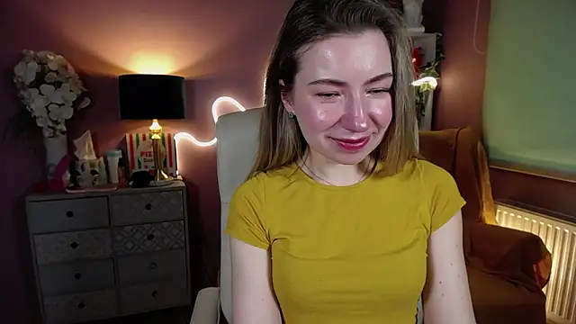 Snapshot of Mia_Tasty chatting on February 2025 10:34:01 AM Mia Tasty online show from February 2025 10:34:01 AM