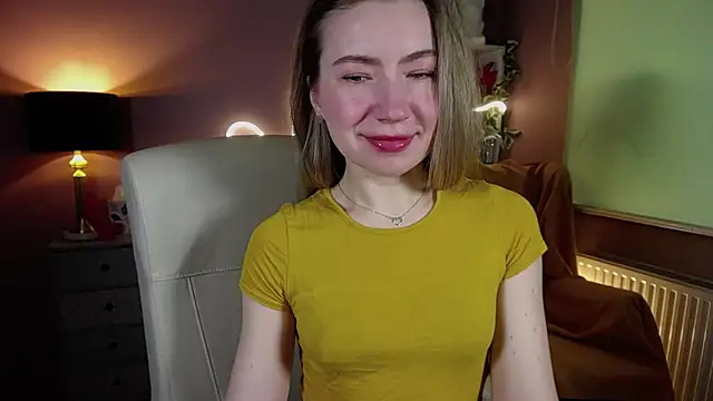 Snapshot of Mia_Tasty chatting on March 2025 08:00:01 AM Mia Tasty online show from March 2025 08:00:01 AM