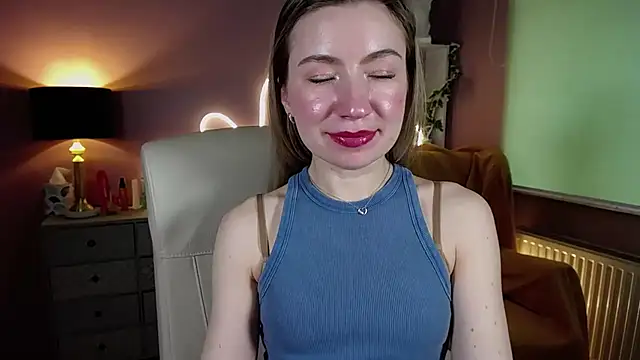 Snapshot of Mia_Tasty chatting on March 2025 11:45:02 AM Mia Tasty online show from March 2025 11:45:02 AM