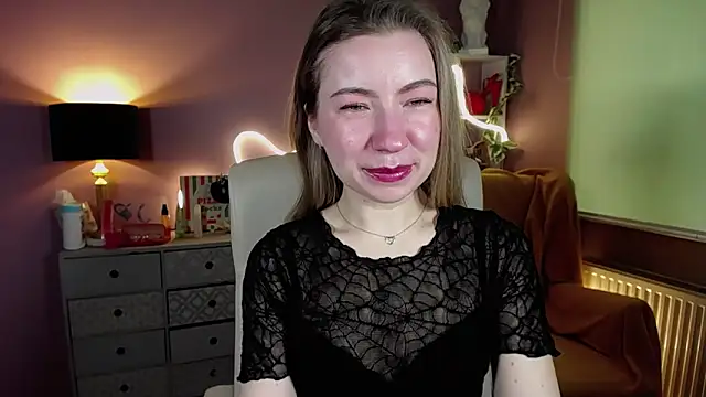 Snapshot of Mia_Tasty chatting on March 2025 07:33:02 AM Mia Tasty online show from March 2025 07:33:02 AM