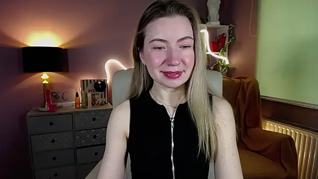 Snapshot of Mia_Tasty chatting on March 2025 07:47:01 AM Mia Tasty online show from March 2025 07:47:01 AM