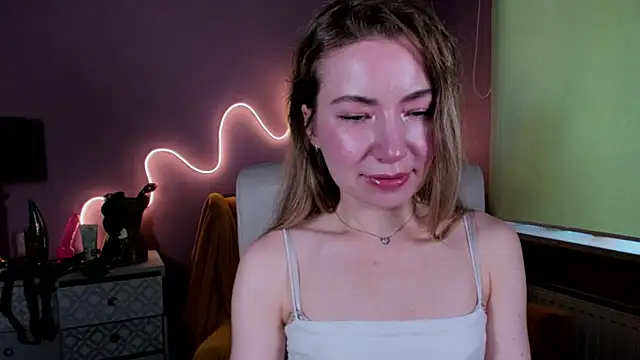 Snapshot of Mia_Tasty chatting on September 2025 01:24:01 PM Mia Tasty online show from September 2025 01:24:01 PM