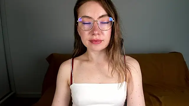 Snapshot of Mia_Tasty chatting on July 2026 01:25:01 PM Mia Tasty online show from July 2026 01:25:01 PM