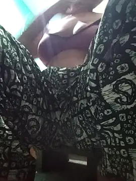 Snapshot of Deepsika chatting on April 2026 10:42:02 PM Deepsika online show from April 2026 10:42:02 PM