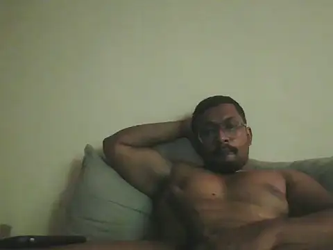 chennaibull101 online show from April 2026 11:37:01 AM