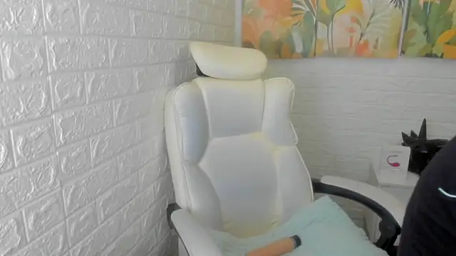 ImCrazzy online show from March 2025 06:58:02 PM