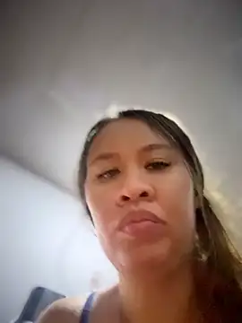 Emiily lee online show from May 2026 03:03:02 AM