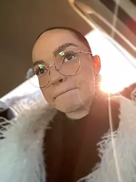 AnaWest online show from February 2025 05:35:02 AM