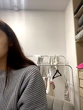 AnaWest online show from October 2025 06:26:02 AM