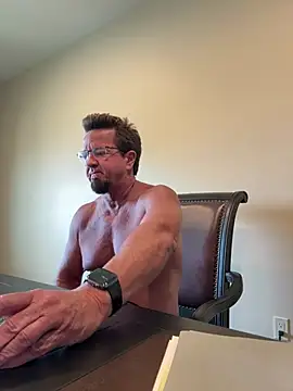 Snapshot of sluttydylan chatting on April 2026 08:03:01 PM sluttydylan online show from April 2026 08:03:01 PM