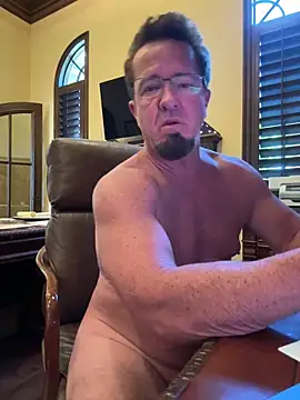 Snapshot of sluttydylan chatting on April 2026 06:15:01 PM sluttydylan online show from April 2026 06:15:01 PM