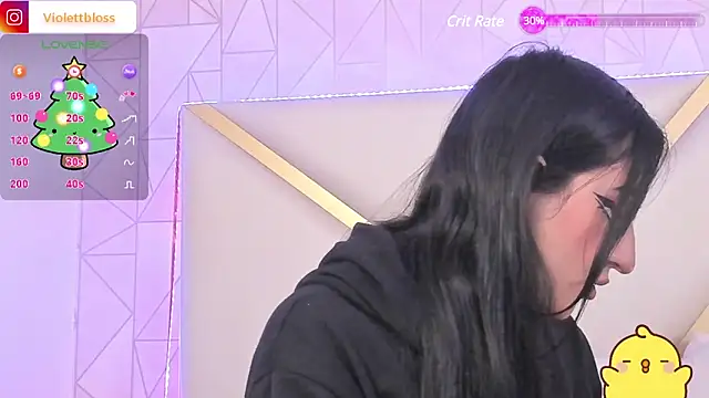 Snapshot of Violettbloss chatting on December 2024 10:22:01 PM Violettbloss online show from December 2024 10:22:01 PM