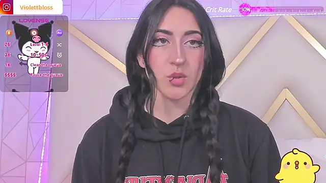 Snapshot of Violettbloss chatting on December 2024 07:22:02 PM Violettbloss online show from December 2024 07:22:02 PM