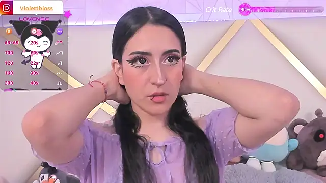 Snapshot of Violettbloss chatting on January 2025 09:14:02 PM Violettbloss online show from January 2025 09:14:02 PM