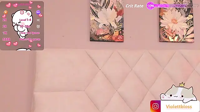 Snapshot of Violettbloss chatting on October 2025 03:25:01 AM Violettbloss online show from October 2025 03:25:01 AM