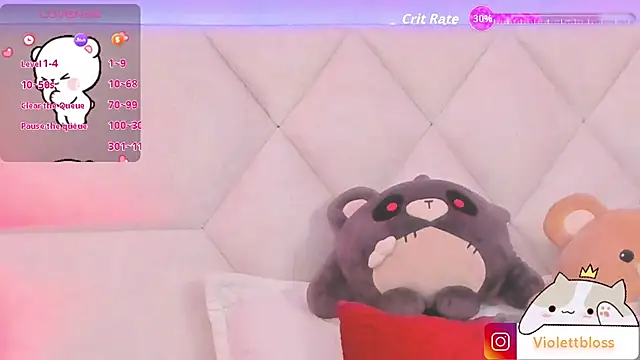 Snapshot of Violettbloss chatting on November 2025 03:06:01 AM Violettbloss online show from November 2025 03:06:01 AM