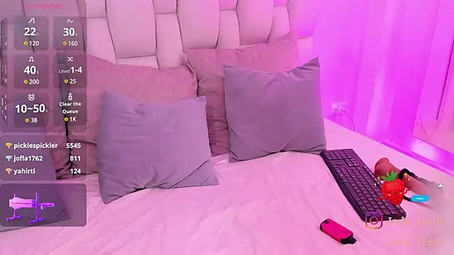 jade reeed online show from December 2024 03:40:02 AM