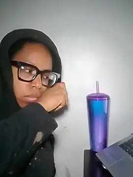 madamsensuale online show from February 2025 03:01:01 AM