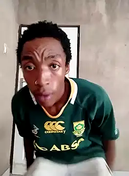 Snapshot of FullyxLoaded chatting on January 2025 01:52:02 PM FullyxLoaded online show from January 2025 01:52:02 PM