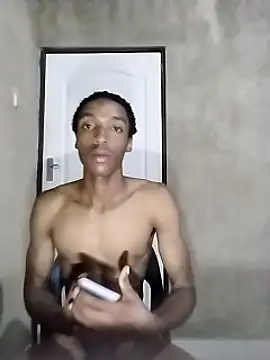 Snapshot of FullyxLoaded chatting on January 2025 04:54:02 PM FullyxLoaded online show from January 2025 04:54:02 PM