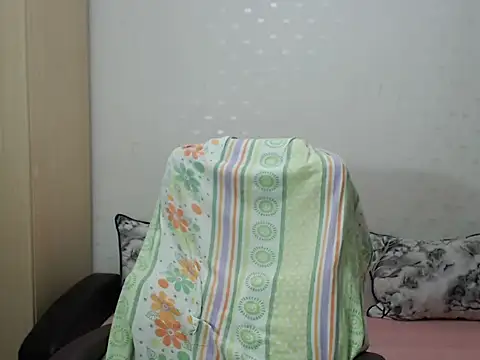 PrinceEagle online show from December 2025 07:10:02 PM