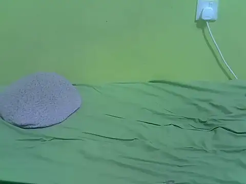 queendebbie online show from October 2025 05:41:02 PM