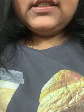 smile pretty online show from March 2026 04:33:02 PM