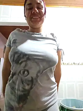 Snapshot of Blushing_Katy chatting on January 2025 05:45:02 PM Blushing Katy online show from January 2025 05:45:02 PM