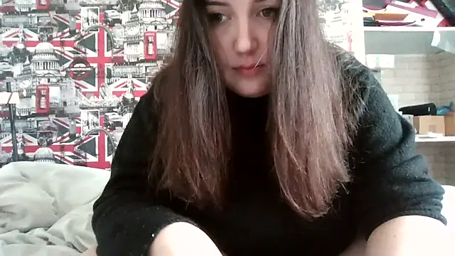 Lynylou online show from October 2025 01:42:02 PM