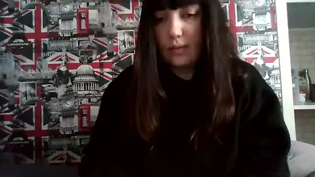 Lynylou online show from January 2026 12:51:02 PM